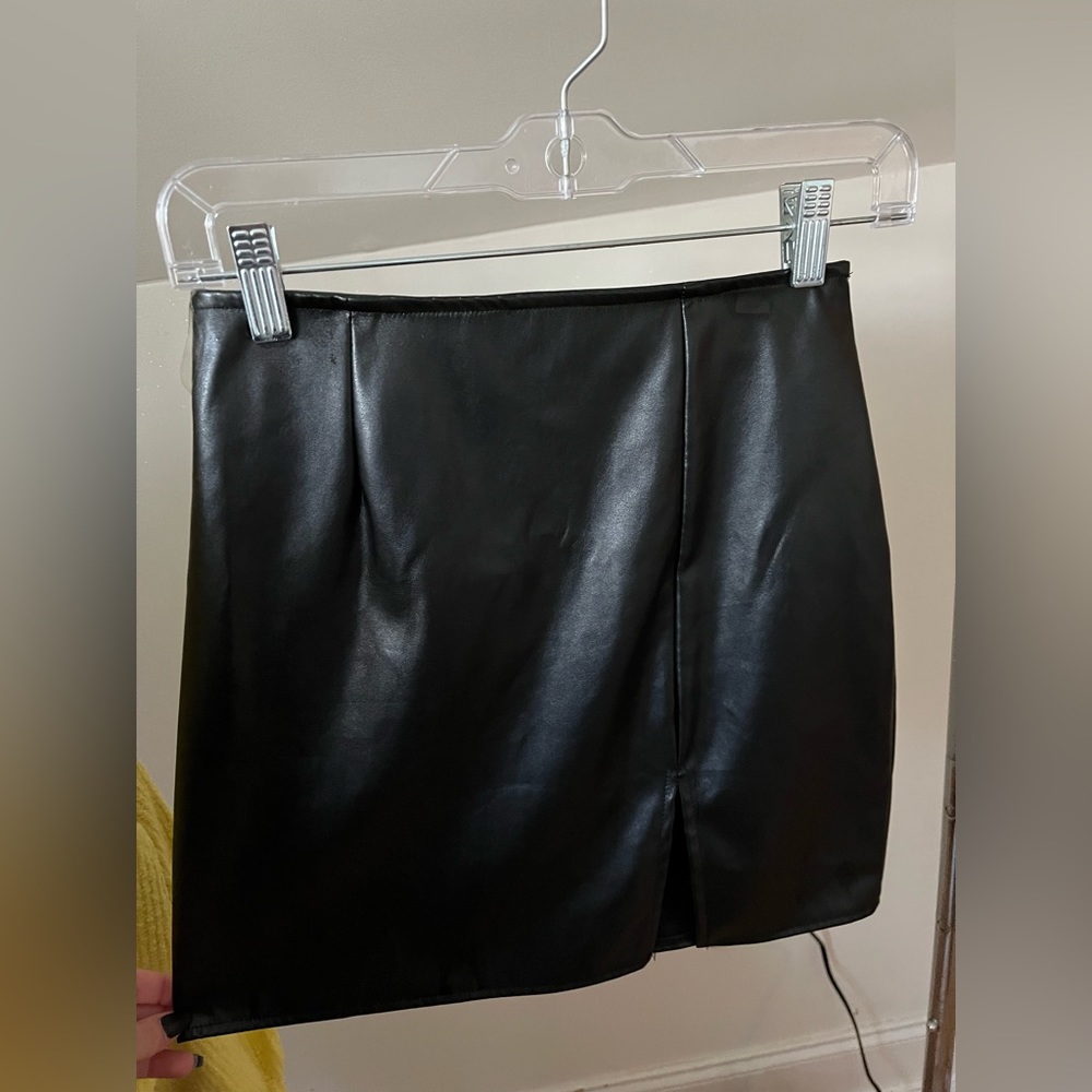 Windsor Leather Skirt